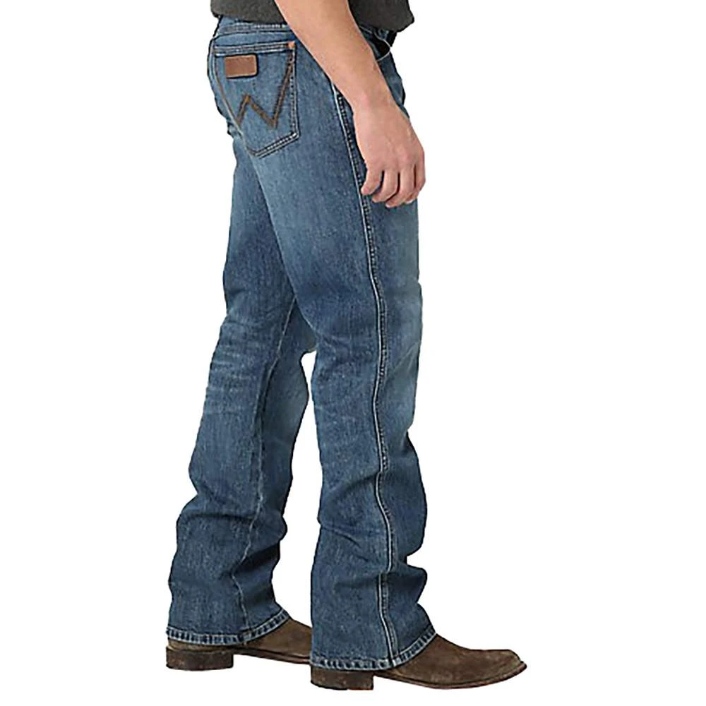 Wrangler Men's Retro Relaxed Fit Bootcut Buxley Jean - Image 3
